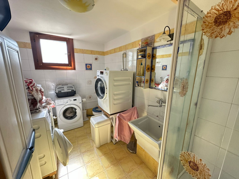 LIMENA TAGGì DI SOPRA - In un contesto residenziale riservato e tranquillo ma comodissimo ai serv...