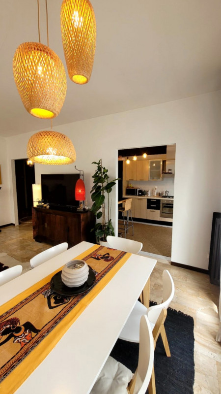 UN APPARTAMENTO IN CIMA AL PAESE!!

Hai presente le croci che si trovano in cima ai monti?
Sembra...