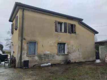 Rif. A.A.315-24

Vendita all'asta - abitazione su 2 livelli con giardino in data 11 giugno 2026

...