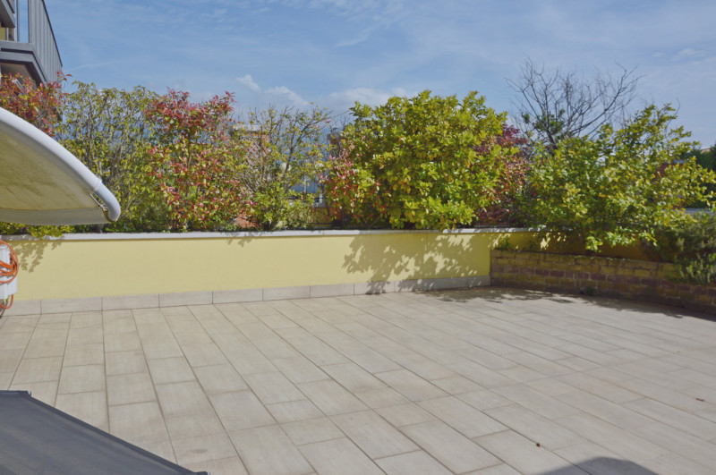 In vendita appartamento bicamere al piano primo nel contesto condominiale Le Torri a Bassano del ...