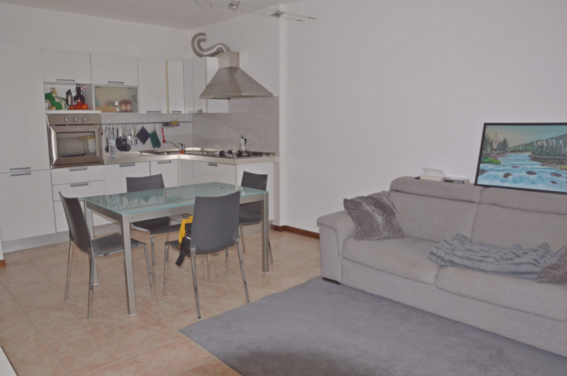 In vendita appartamento bicamere al piano primo nel contesto condominiale Le Torri a Bassano del ...