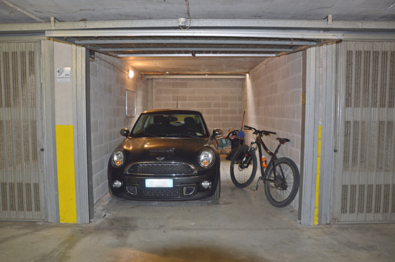 In vendita appartamento bicamere al piano primo nel contesto condominiale Le Torri a Bassano del ...