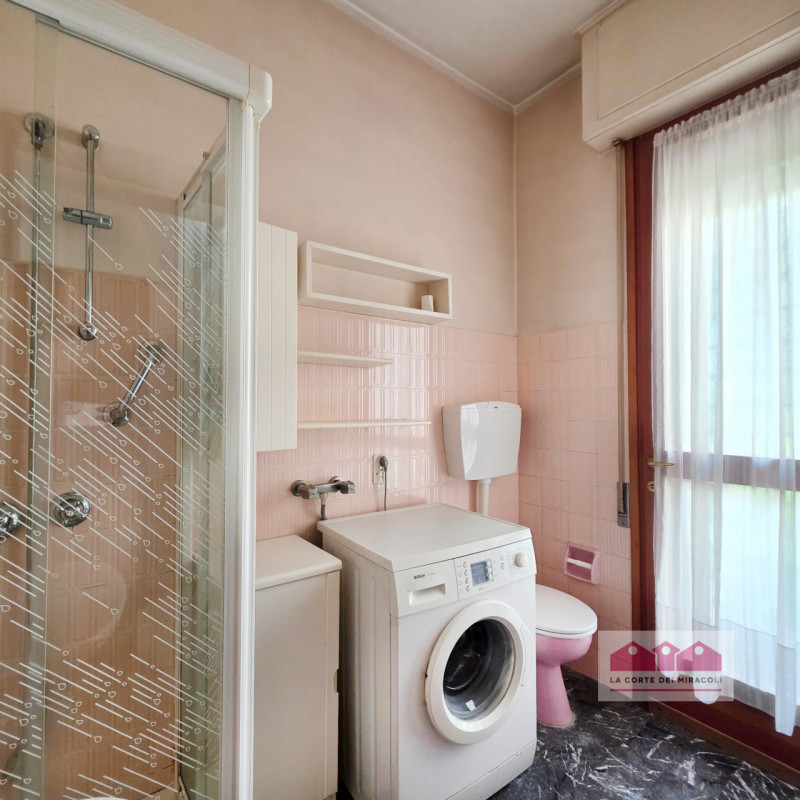 VICENZA: LUMINOSO E SPAZIOSO APPARTAMENTO DI 164MQ SITUATO NELLA RICERCATA ZONA DEL QUARTIERE "PI...