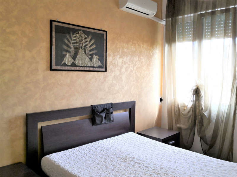 Nel cuore del quartiere residenziale di Sant’Osvaldo a Padova, proponiamo in vendita un luminoso ...