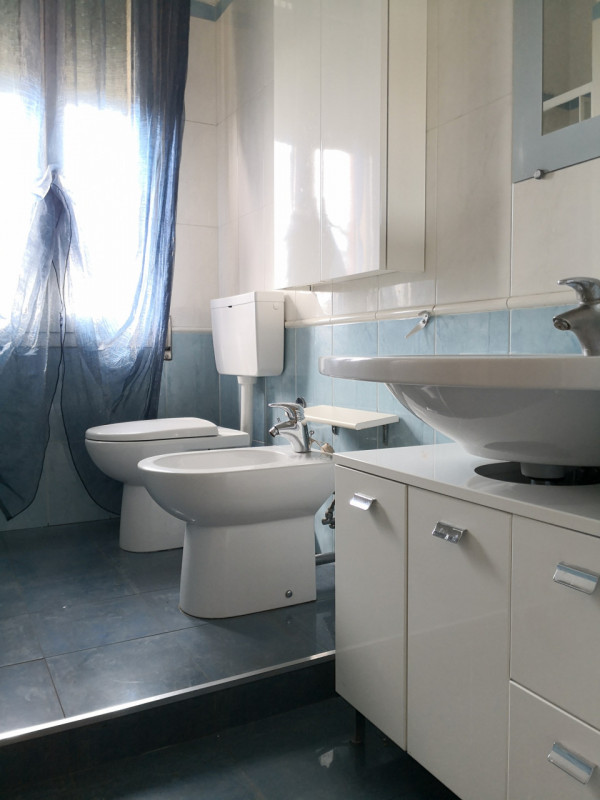 Nel cuore del quartiere residenziale di Sant’Osvaldo a Padova, proponiamo in vendita un luminoso ...