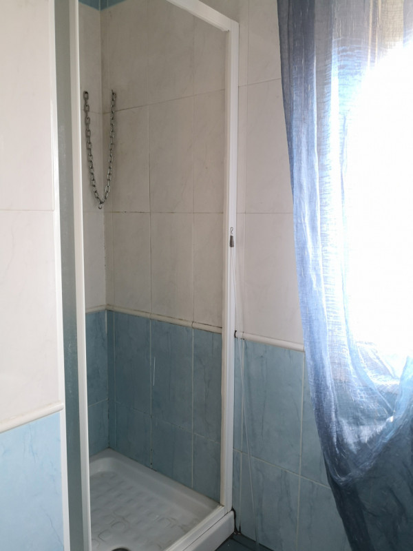 Nel cuore del quartiere residenziale di Sant’Osvaldo a Padova, proponiamo in vendita un luminoso ...