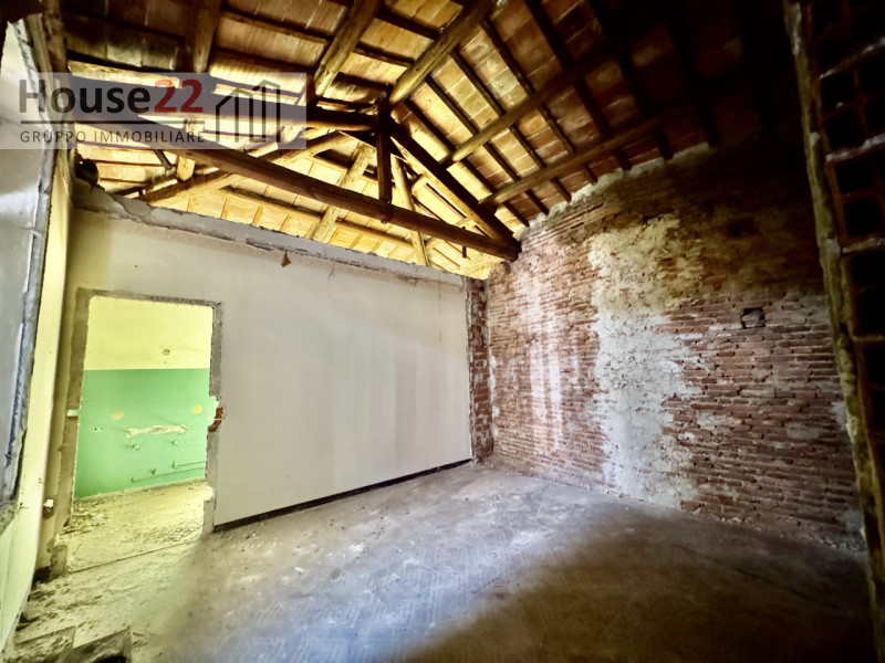 VICENZA CENTRO- VICENZA. Se sogni di creare la casa dei tuoi desideri in una posizione di inestim...