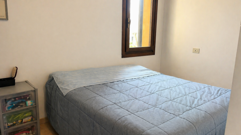 Proponiamo in vendita interessante soluzione a reddito composta da tre unità indipendenti, inseri...