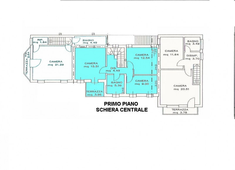 Proponiamo in vendita interessante soluzione a reddito composta da tre unità indipendenti, inseri...