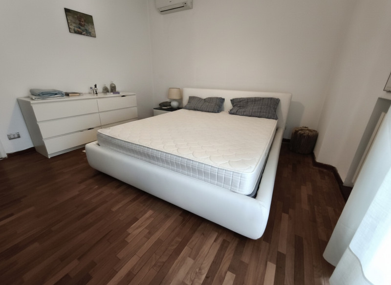 Nel pieno centro storico di Abano Terme, a pochi passi da Piazza della Repubblica e dalle rinomat...