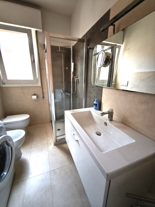 Nel pieno centro storico di Abano Terme, a pochi passi da Piazza della Repubblica e dalle rinomat...