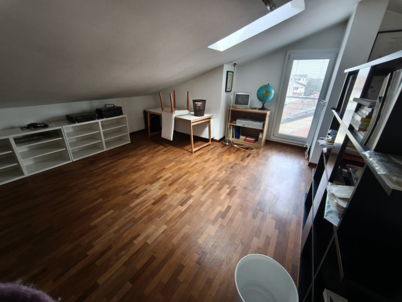 Nel pieno centro storico di Abano Terme, a pochi passi da Piazza della Repubblica e dalle rinomat...