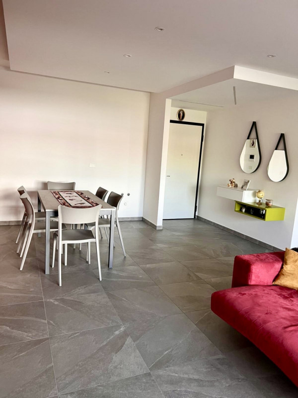 (Per INFO Monica 3482688677) Rubano vicinanze centro a pochi passi dalla nuova fermata del Tram e...