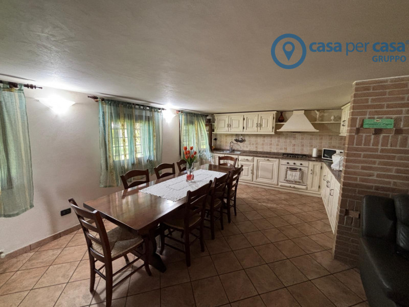 APPROVATO GRUPPO CASA PER CASA: VALUTATO, CONTROLLATO, GESTITO IN ESCLUSIVA.

ZONA: 
Si trova ad ...