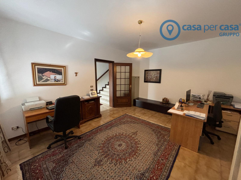 APPROVATO GRUPPO CASA PER CASA: VALUTATO, CONTROLLATO, GESTITO IN ESCLUSIVA.

ZONA: 
Si trova ad ...