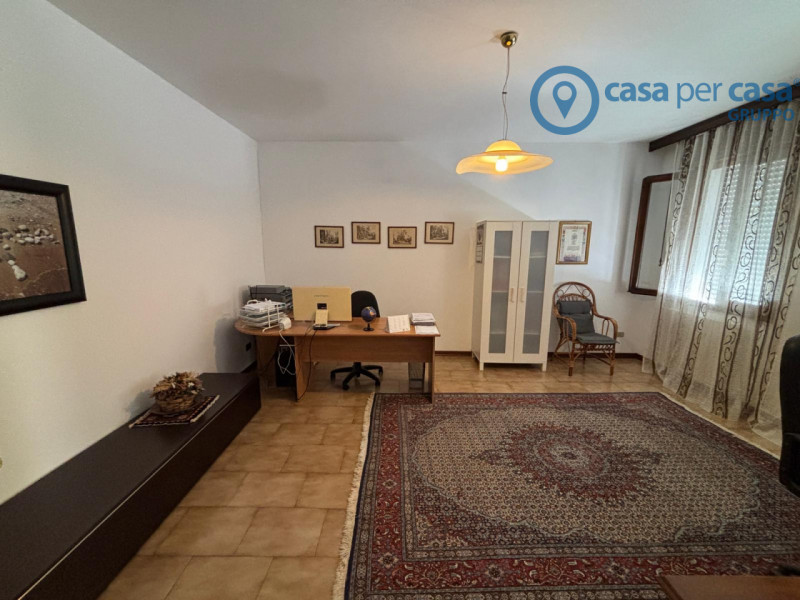 APPROVATO GRUPPO CASA PER CASA: VALUTATO, CONTROLLATO, GESTITO IN ESCLUSIVA.

ZONA: 
Si trova ad ...