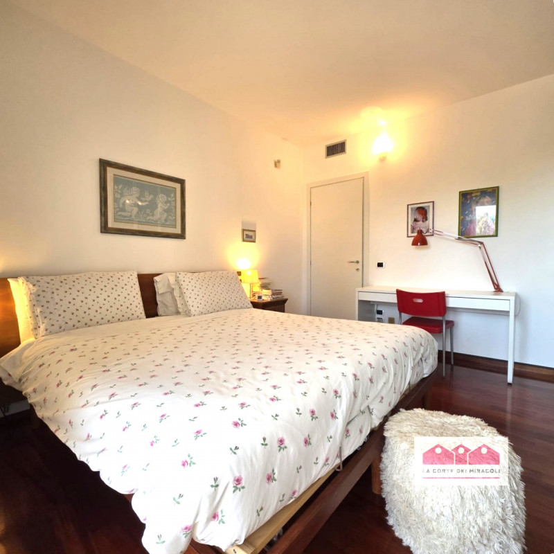 SANTA BERTILLA: SPLENDIDO TRICAMERE RISTRUTTURATO, SPAZI GENEROSI, FINITURE ELEGANTI E CURATE, CO...