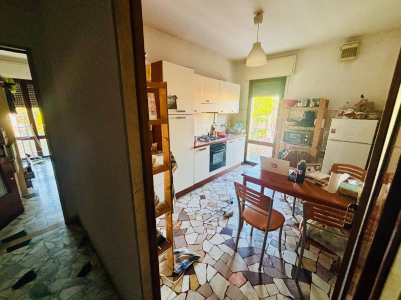 Per info, Maddalena 351 799 3937, riferimento annuncio: MD06

Padova, zona via Palestro - In un c...