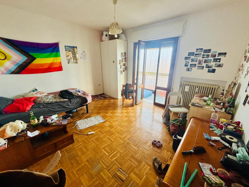 Per info, Maddalena 351 799 3937, riferimento annuncio: MD06

Padova, zona via Palestro - In un c...