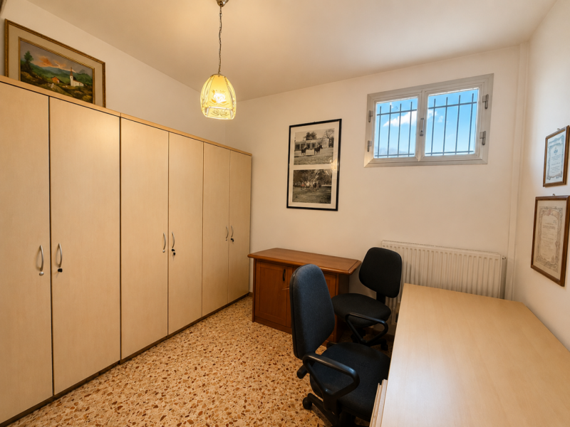 Scoprite questo splendido appartamento situato nel cuore di Biadene, una delle zone più ricercate...