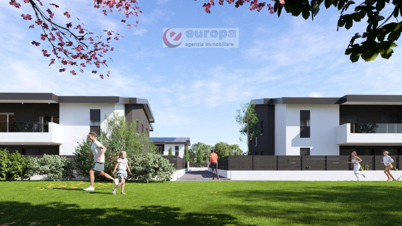 Al piano TERRA, nei lati Sud ed Ovest della "Residenza Volta", confortevole appartamento tricamer...