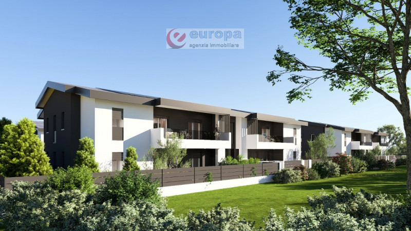 Al piano TERRA, nei lati Sud ed Ovest della "Residenza Volta", confortevole appartamento tricamer...