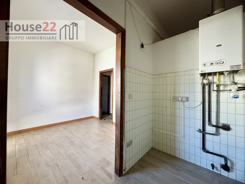 ZONA VIALE TRIESTE -VICENZA- Scopri un'opportunità imperdibile! Questo SPAZIOSO E LUMINOSO BICAME...