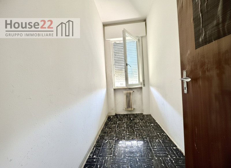 ZONA VIALE TRIESTE -VICENZA- Scopri un'opportunità imperdibile! Questo SPAZIOSO E LUMINOSO BICAME...