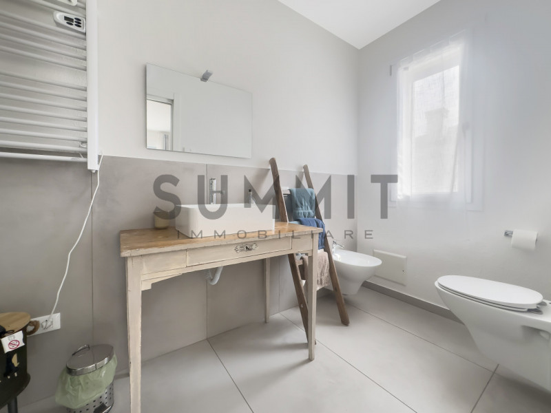 SCHIO - CENTRO: Bellissima CASA completamente arredata con due appartamenti BICAMERE ristrutturat...
