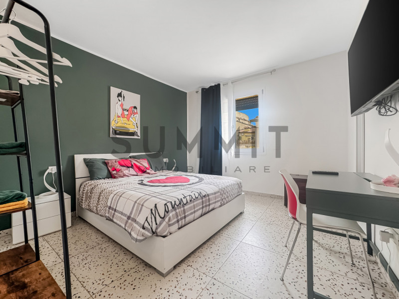 SCHIO - CENTRO: Bellissima CASA completamente arredata con due appartamenti BICAMERE ristrutturat...