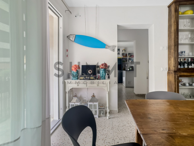SCHIO - CENTRO: Bellissima CASA completamente arredata con due appartamenti BICAMERE ristrutturat...