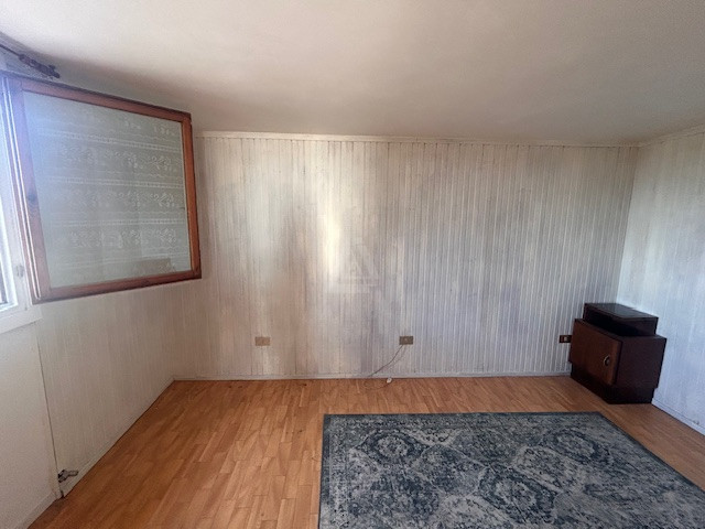 Caratteristica mansarda all’ultimo piano situata in una posizione strategica a Castelfranco Venet...