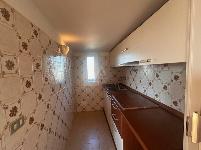 Caratteristica mansarda all’ultimo piano situata in una posizione strategica a Castelfranco Venet...