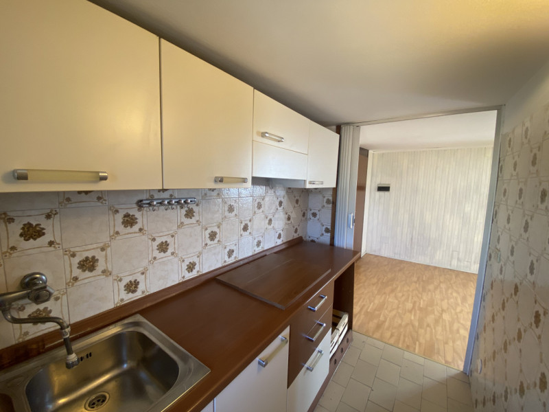 Caratteristica mansarda all’ultimo piano situata in una posizione strategica a Castelfranco Venet...