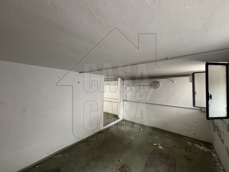 Per info e foto, Maddalena 351 799 3937, riferimento annuncio: MD07

Padova zona Palestro - in co...