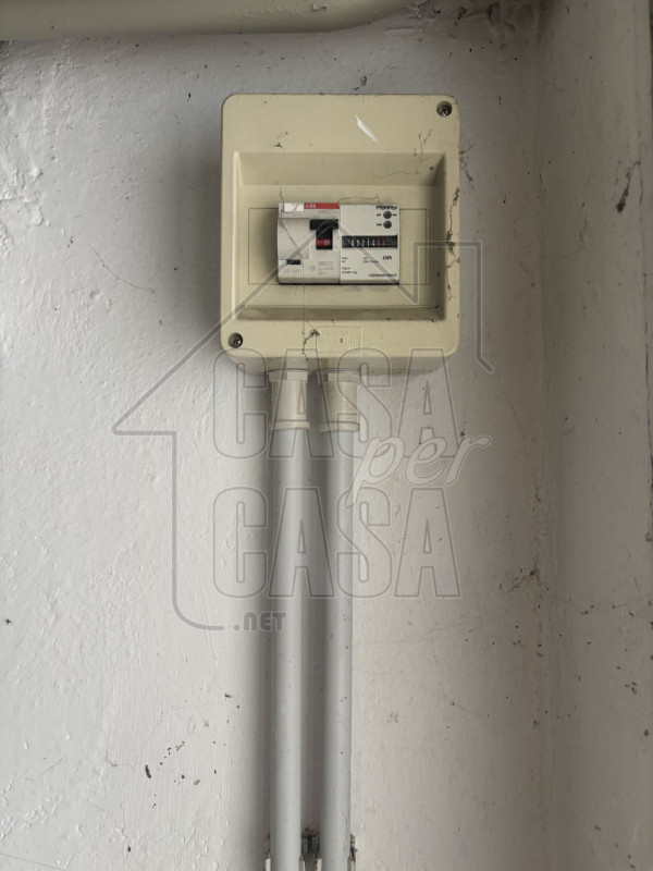 Per info e foto, Maddalena 351 799 3937, riferimento annuncio: MD07

Padova zona Palestro - in co...