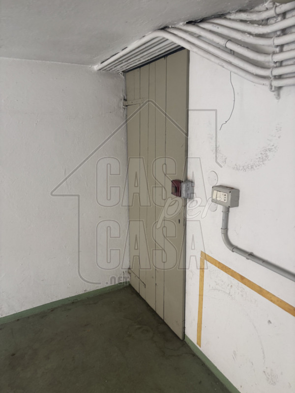 Per info e foto, Maddalena 351 799 3937, riferimento annuncio: MD07

Padova zona Palestro - in co...