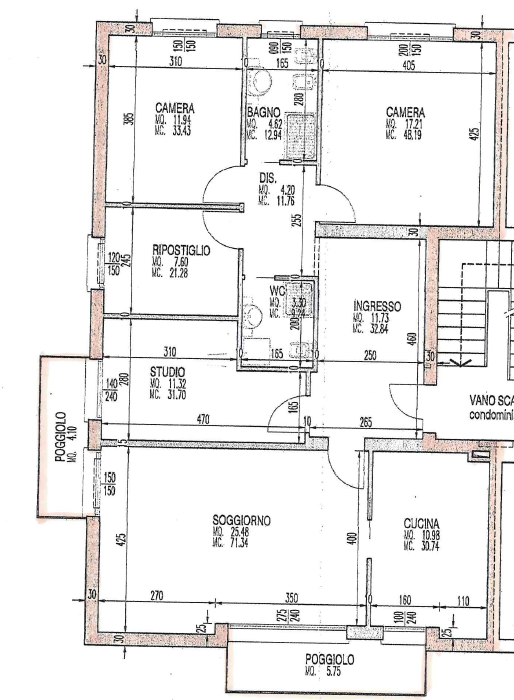 Luminoso Appartamento Ristrutturato – Quartiere Sacra Famiglia

In una delle zone più ricercate e...