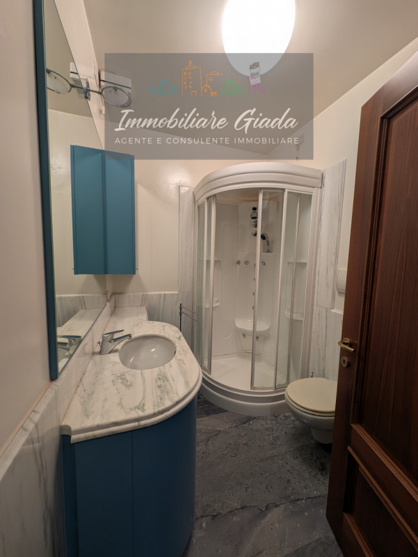 Una residenza esclusiva dove eleganza, comfort e privacy si incontrano in perfetta armonia.
Nel c...