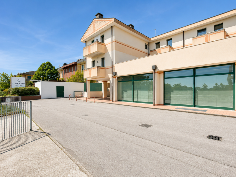 A Sandrigo, in posizione comoda e ben servita, proponiamo in vendita un mini appartamento al prim...