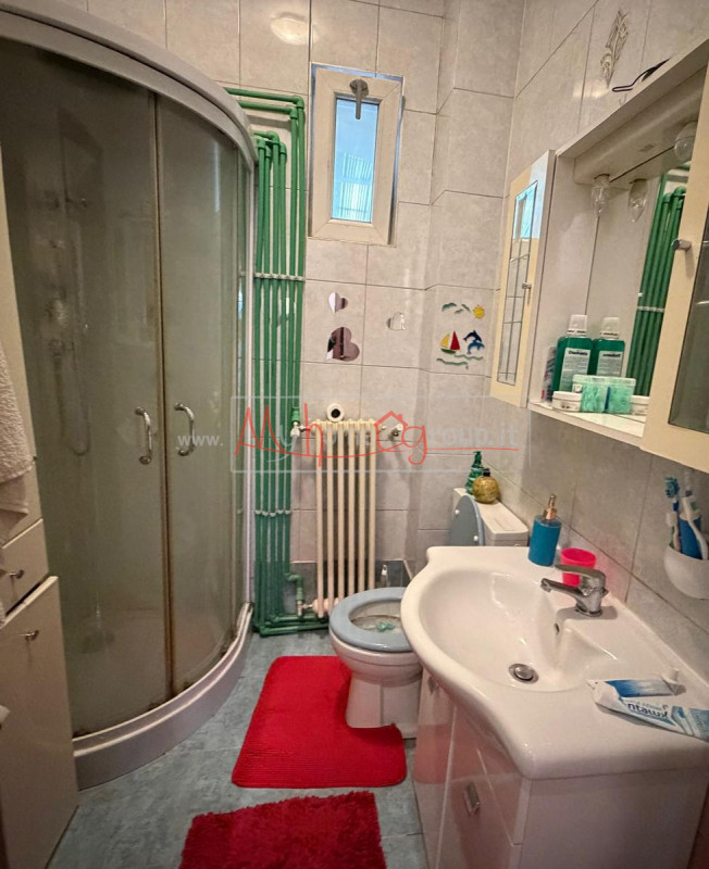 BRUSEGANA - (rif.A45-s) - Vendiamo appartamento al terzo piano senza ascensore, comodo ai servizi...