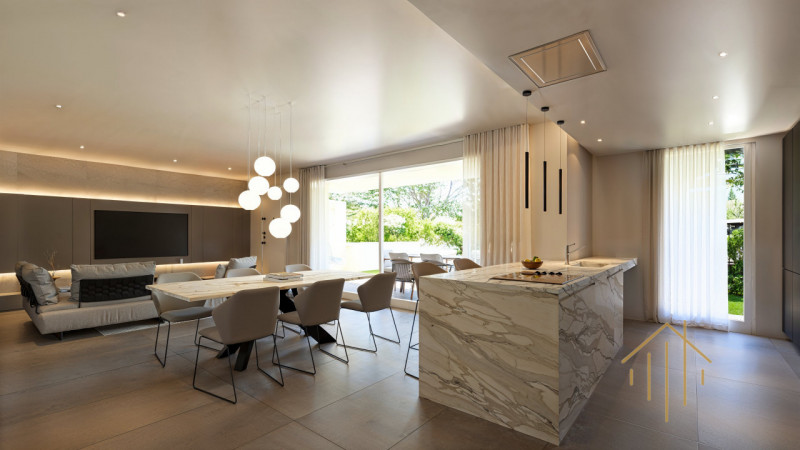 Stra – In una delle zone più richieste e residenziali del paese, inserito in un elegante contesto...