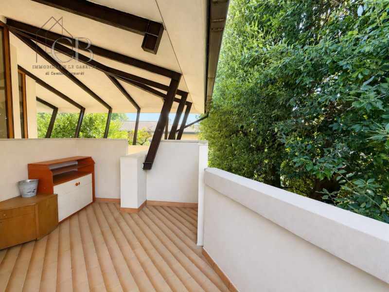 Villa unifamiliare di design con giardino esclusivo – Monterosso, Abano Terme

Nel rinomato quart...