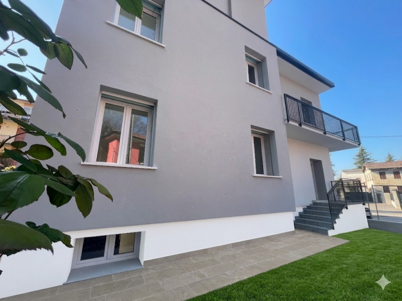 ULTIMA DISPONIBILITA' DI BICAMERE CON GIARDINETTO PRIVATO, su piccola palazzina oggetto di comple...