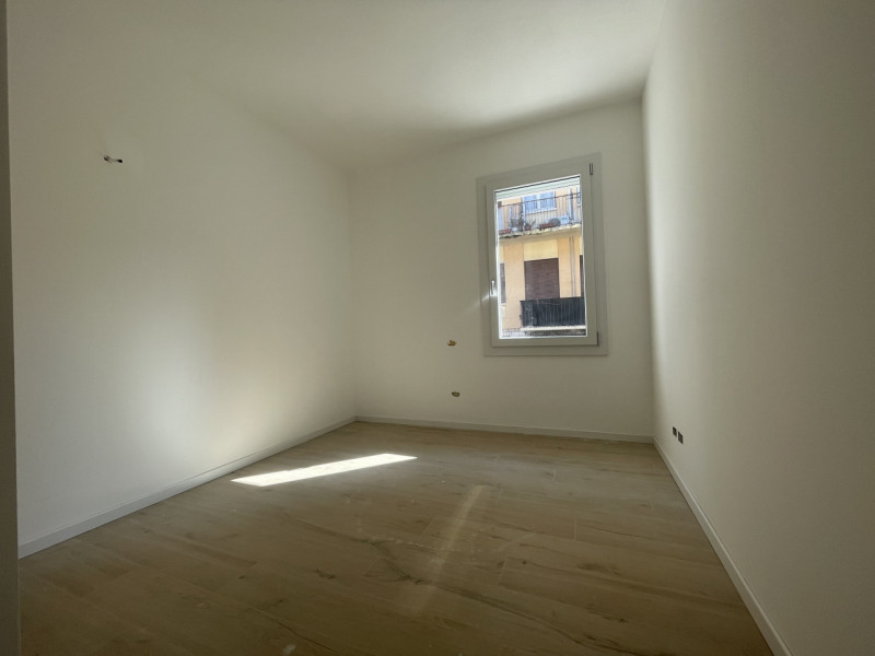 ULTIMA DISPONIBILITA' DI BICAMERE CON GIARDINETTO PRIVATO, su piccola palazzina oggetto di comple...