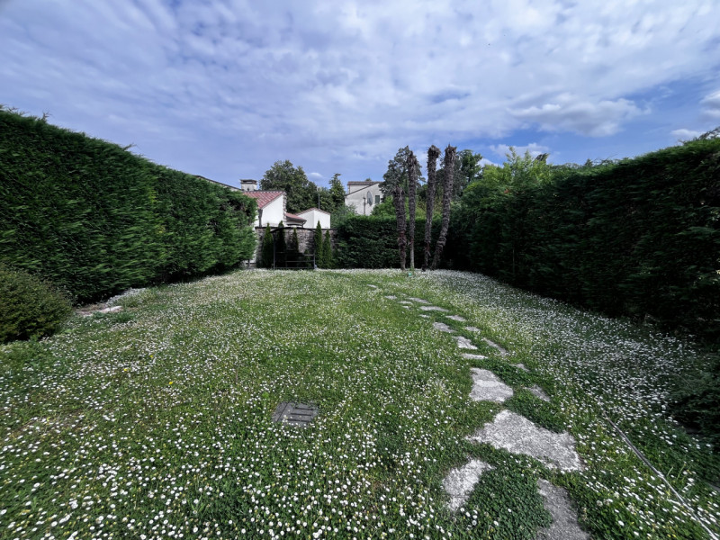 ABANO TERME – CENTRO
Proponiamo in vendita appartamento al piano terra, completamente ristruttura...