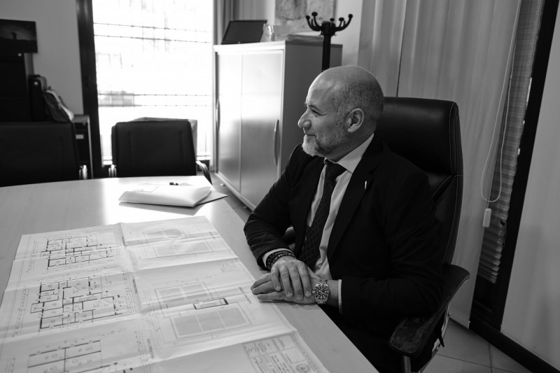 CAMISANO VICENTINO - C.E.F - ABITARE IN CENTRO in una signorile Villa con GIARDINO privato. La ca...