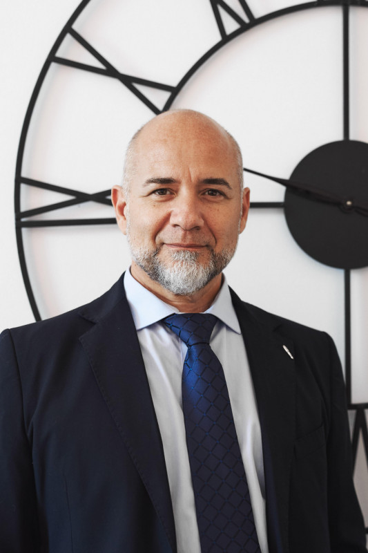 CAMISANO VICENTINO - C.E.F - ABITARE IN CENTRO in una signorile Villa con GIARDINO privato. La ca...