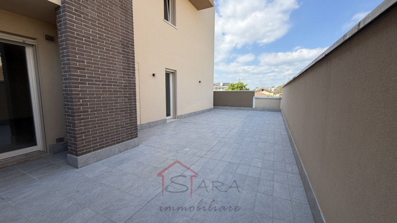 PADOVA: Nel cuore di Vigodarzere, proponiamo in vendita un appartamento quadrilocale moderno e lu...