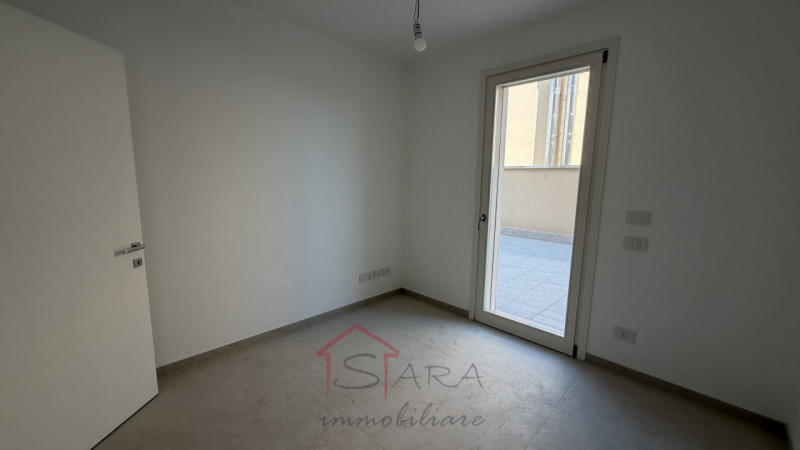 PADOVA: Nel cuore di Vigodarzere, proponiamo in vendita un appartamento quadrilocale moderno e lu...